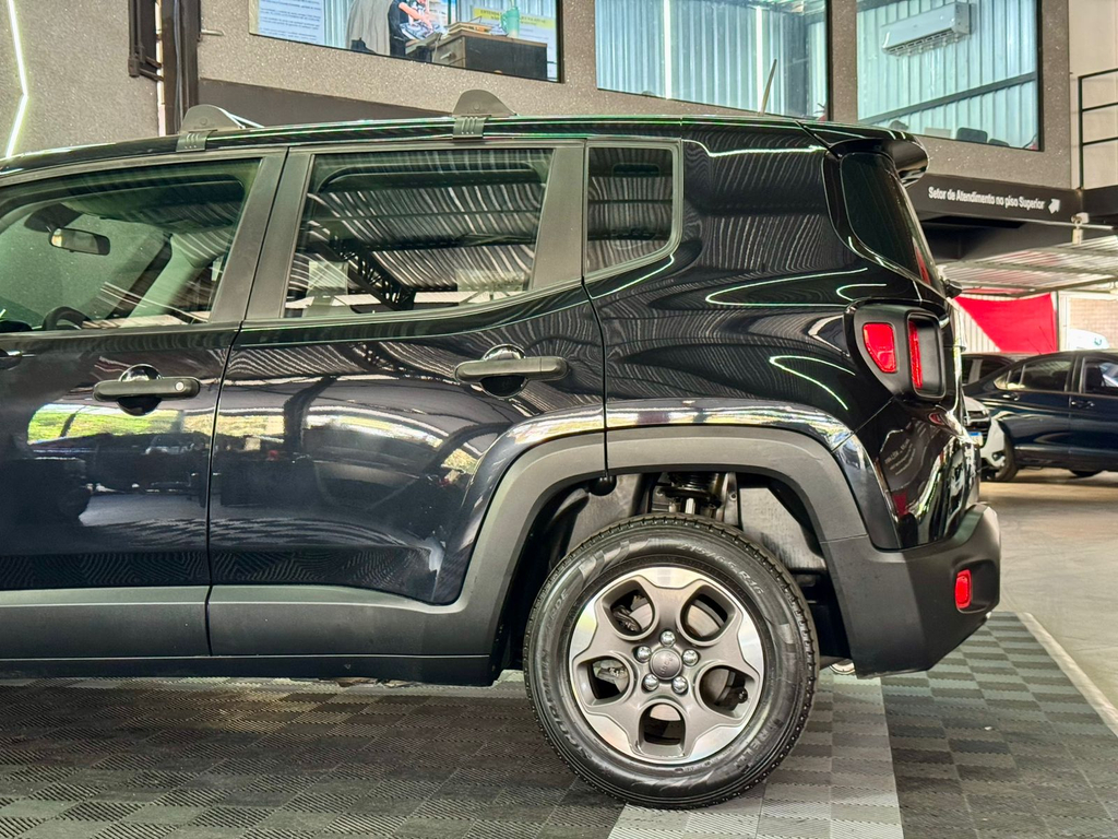 Jeep Renegade1.8 4x2 Flex 16v Aut