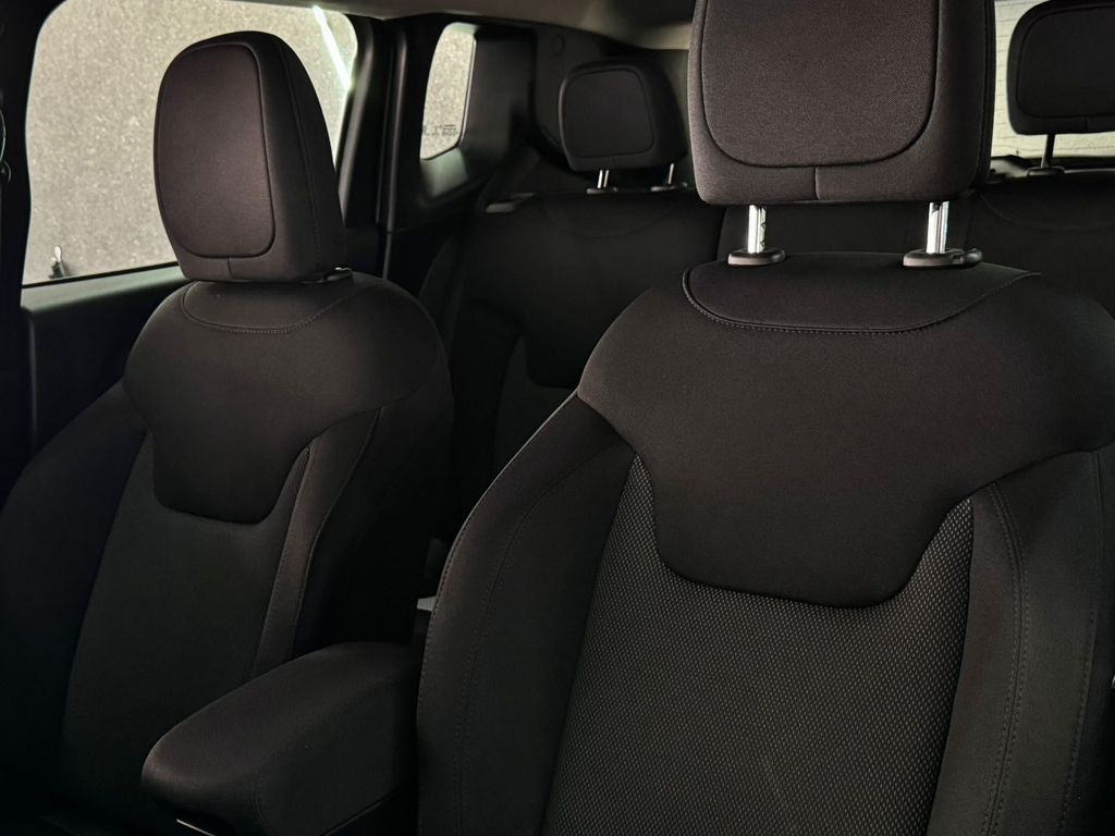 Jeep Renegade1.8 4x2 Flex 16v Aut
