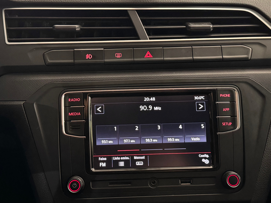 Volkswagen Voyage 1.0 Flex 12v 4p