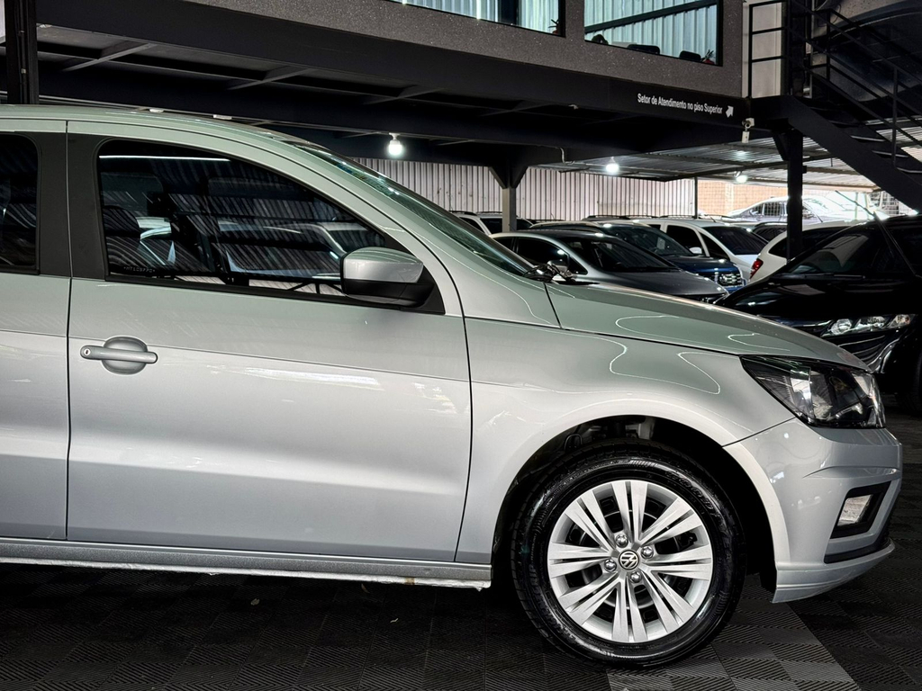 Volkswagen Voyage 1.0 Flex 12v 4p