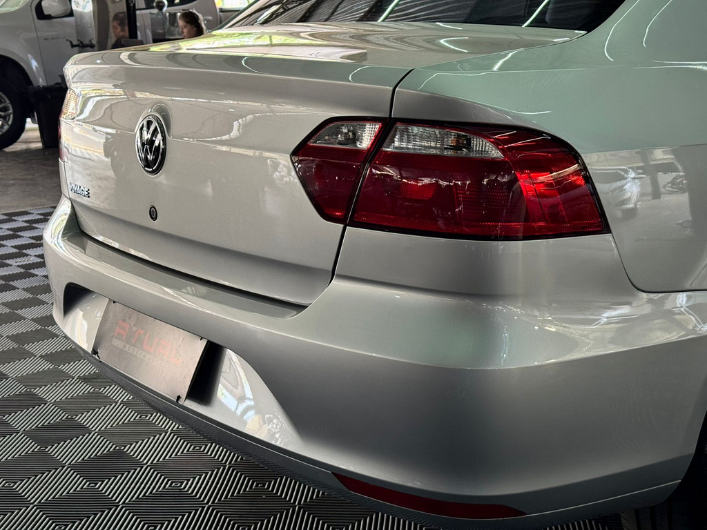 Volkswagen Voyage 1.0 Flex 12v 4p