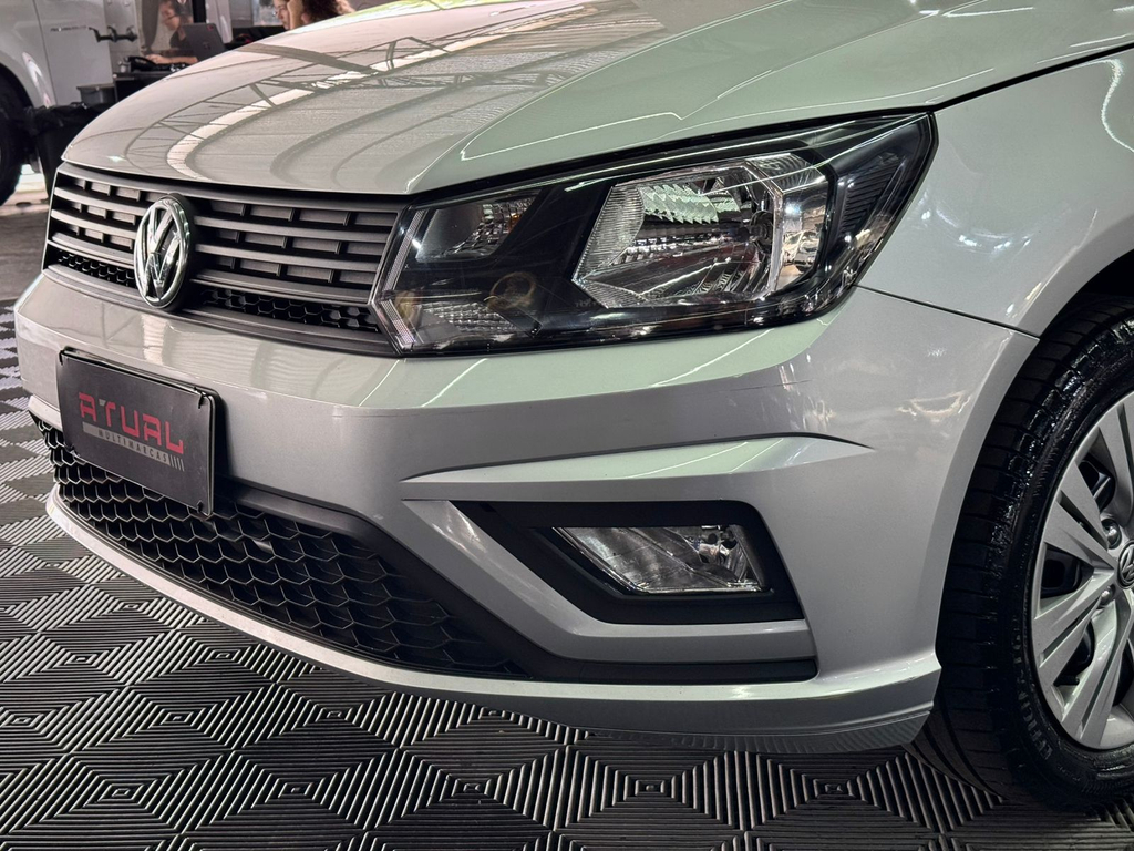 Volkswagen Voyage 1.0 Flex 12v 4p