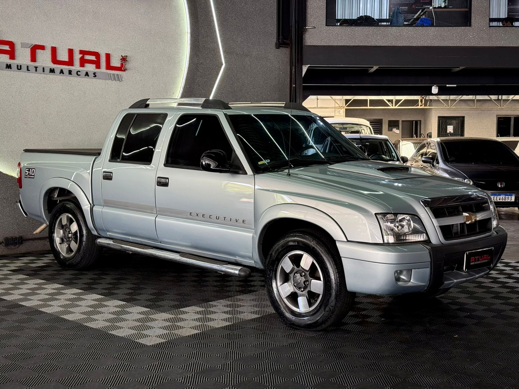 Chevrolet S10 Executive 4x2 2.4 (Flex) (Cab Dupla)