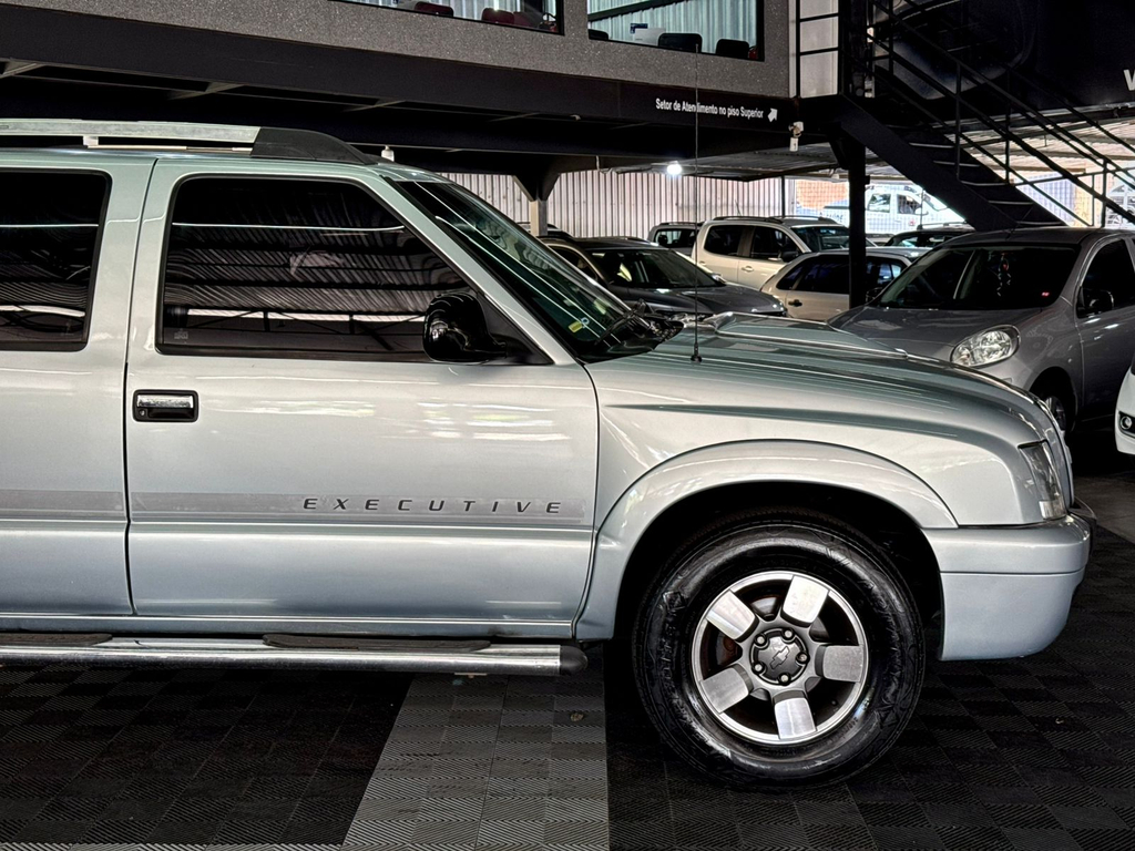 Chevrolet S10 Executive 4x2 2.4 (Flex) (Cab Dupla)