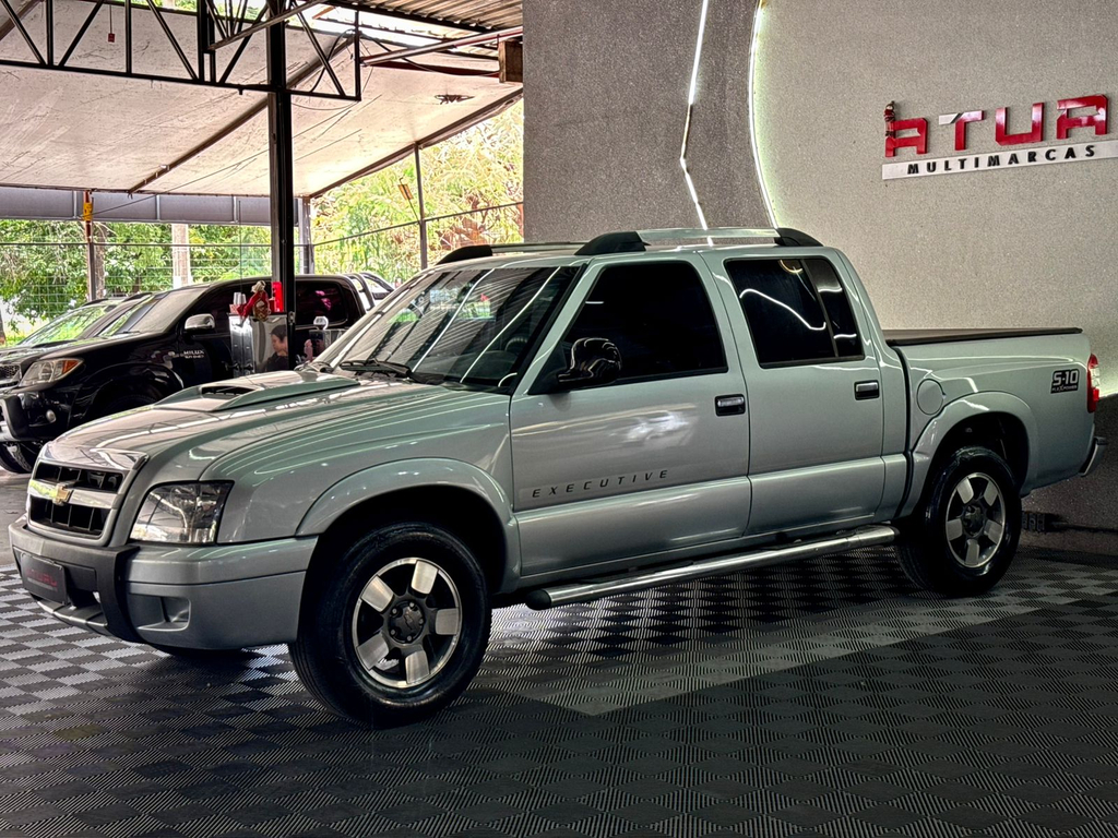 Chevrolet S10 Executive 4x2 2.4 (Flex) (Cab Dupla)