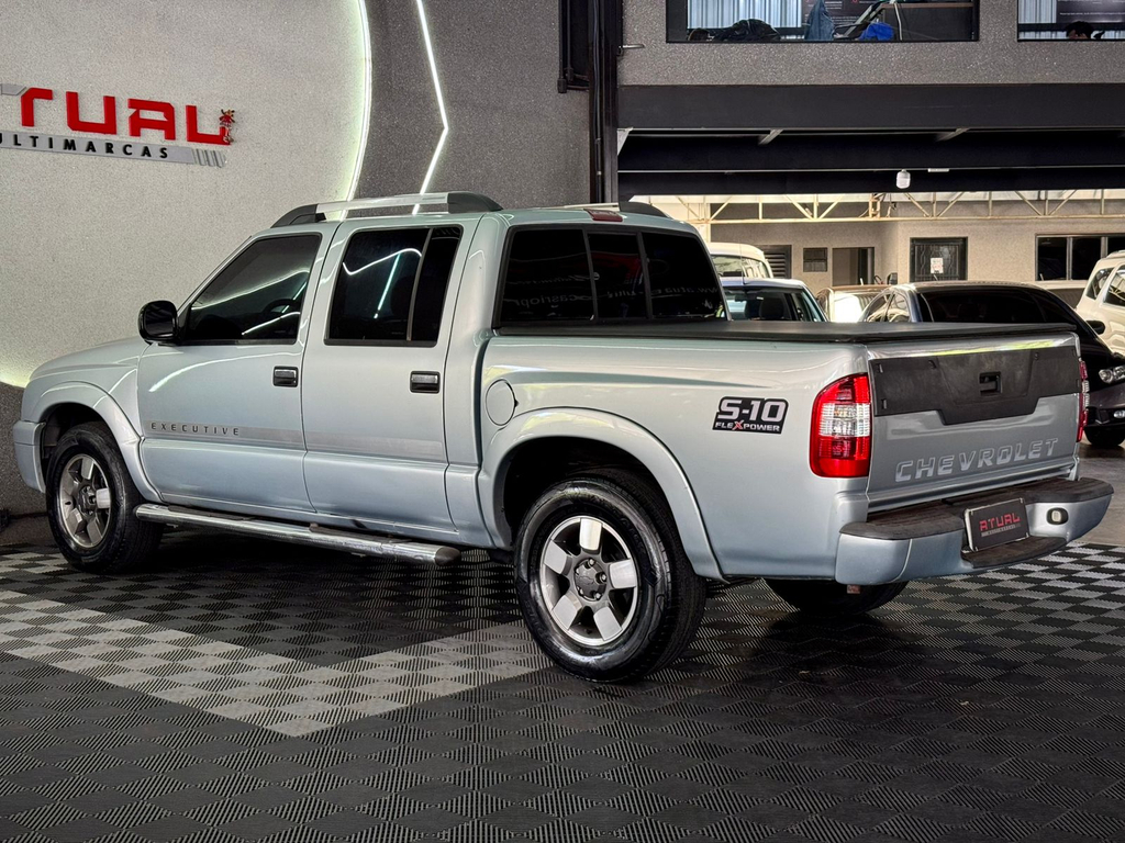 Chevrolet S10 Executive 4x2 2.4 (Flex) (Cab Dupla)