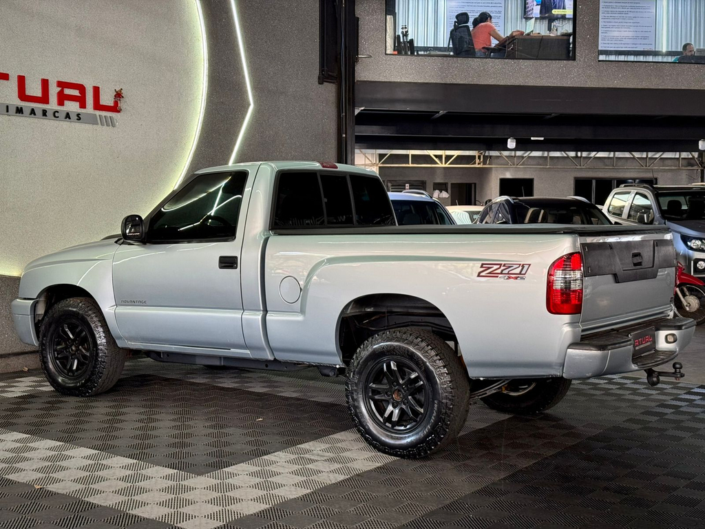 Chevrolet S10 Advantage 4x2 2.4 (Flex) (Cab Simples)