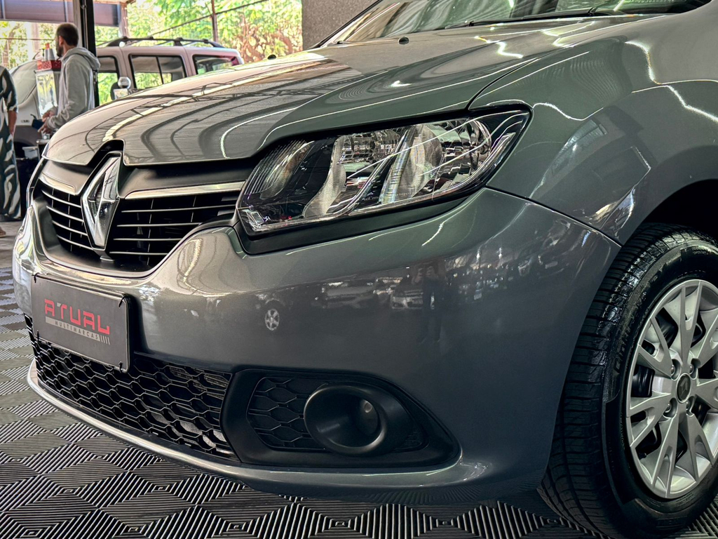 Renault Sandero Expression 1.0 16v (Flex)