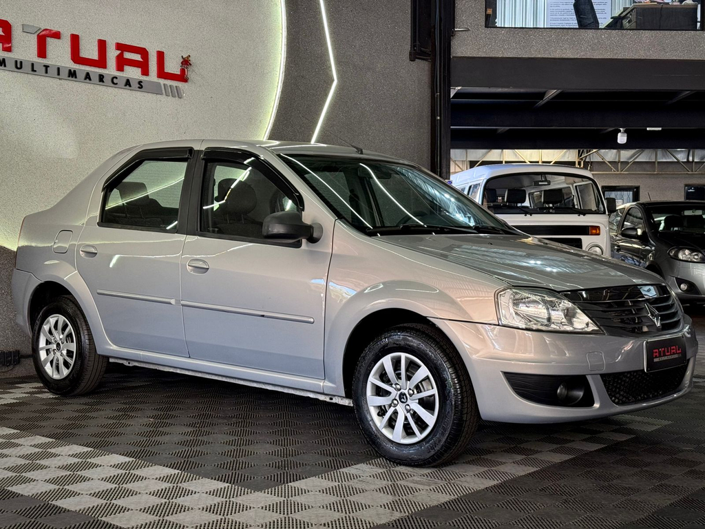 Renault Logan Expression 1.0 16v (Flex)
