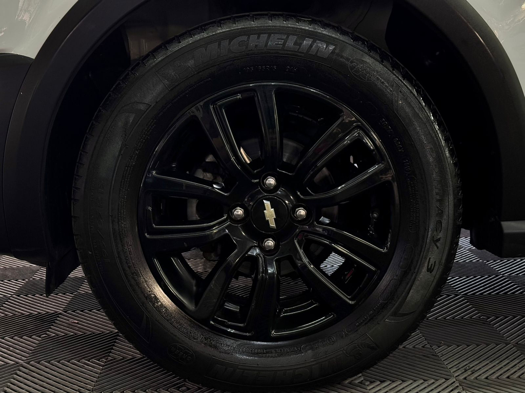 Chevrolet Onix Branco