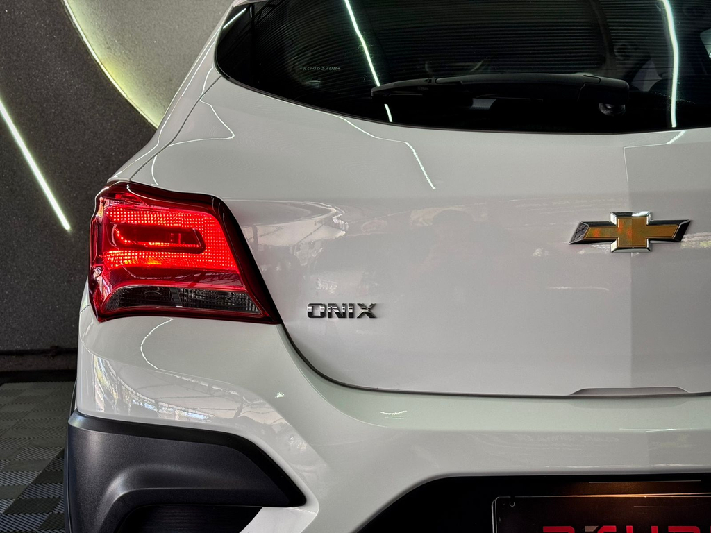 Chevrolet Onix Branco