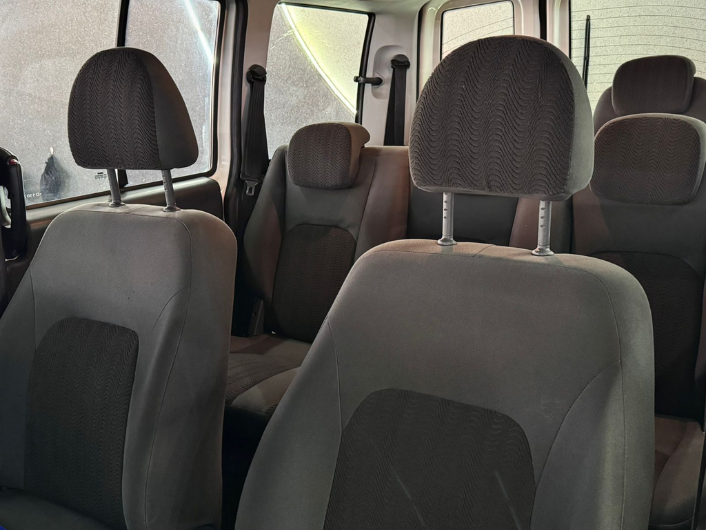 Fiat Doblò Essence 1.8 7L (Flex)