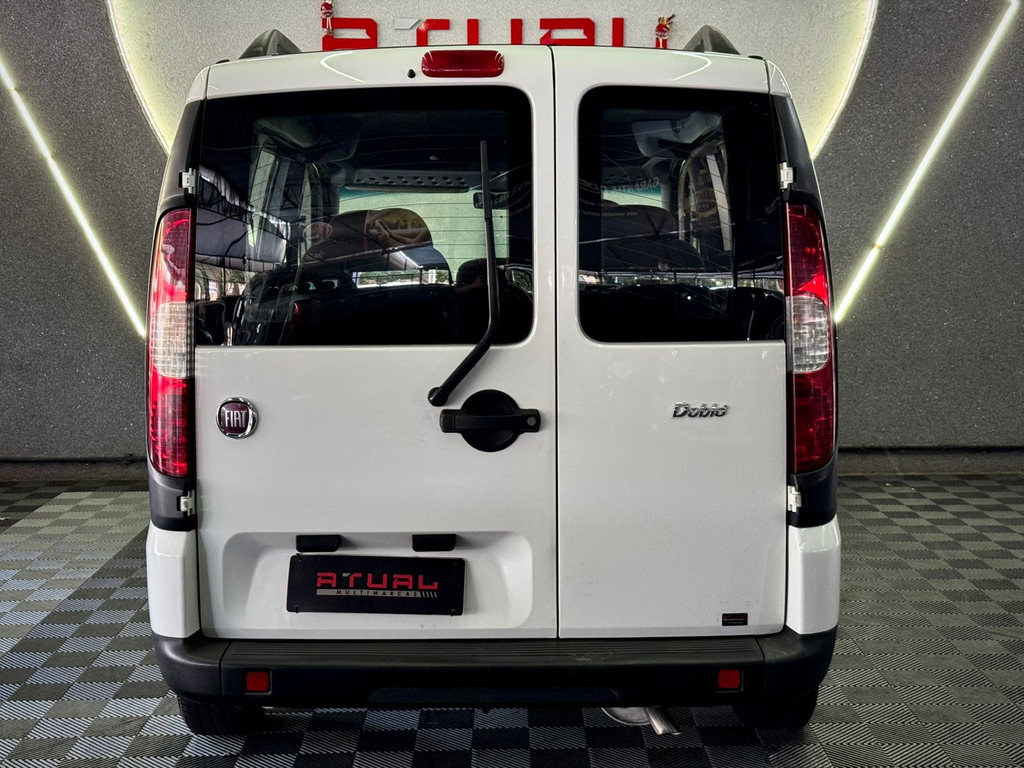 Fiat Doblò Essence 1.8 7L (Flex)