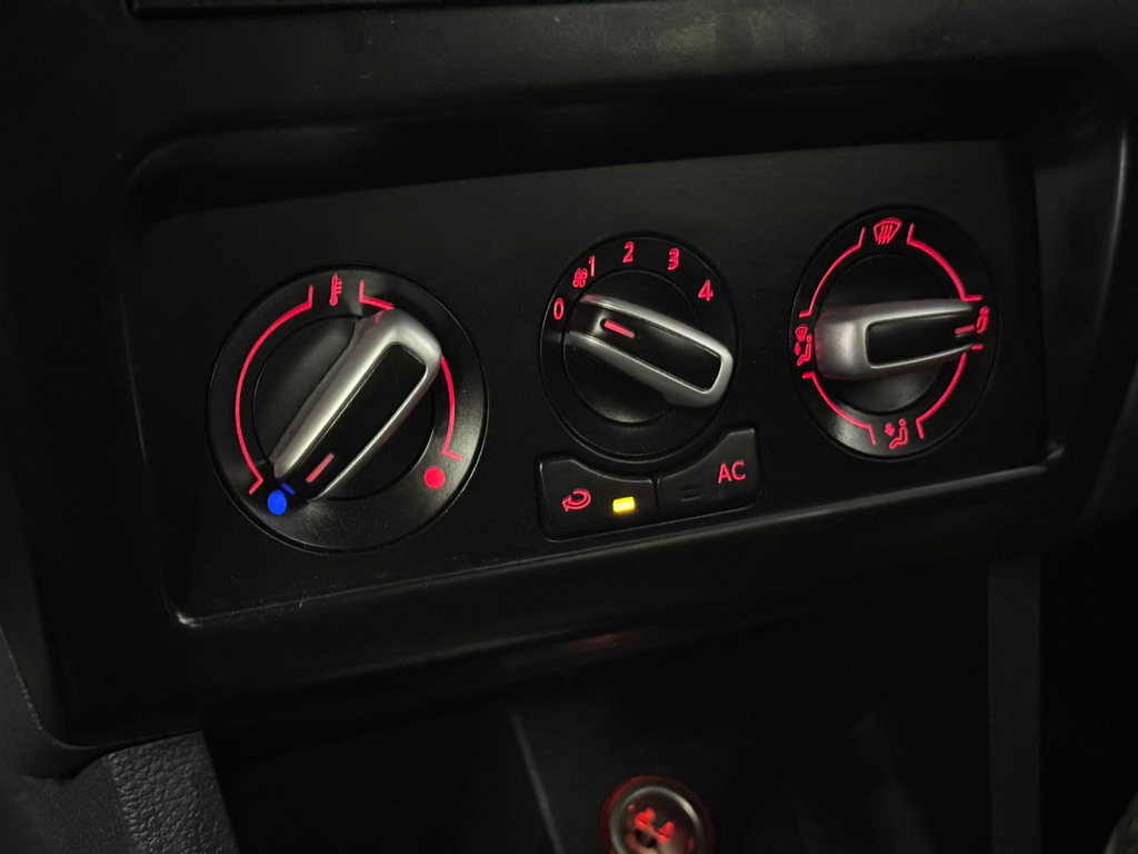Volkswagen SpaceFox Trend 1.6 8V (Flex)