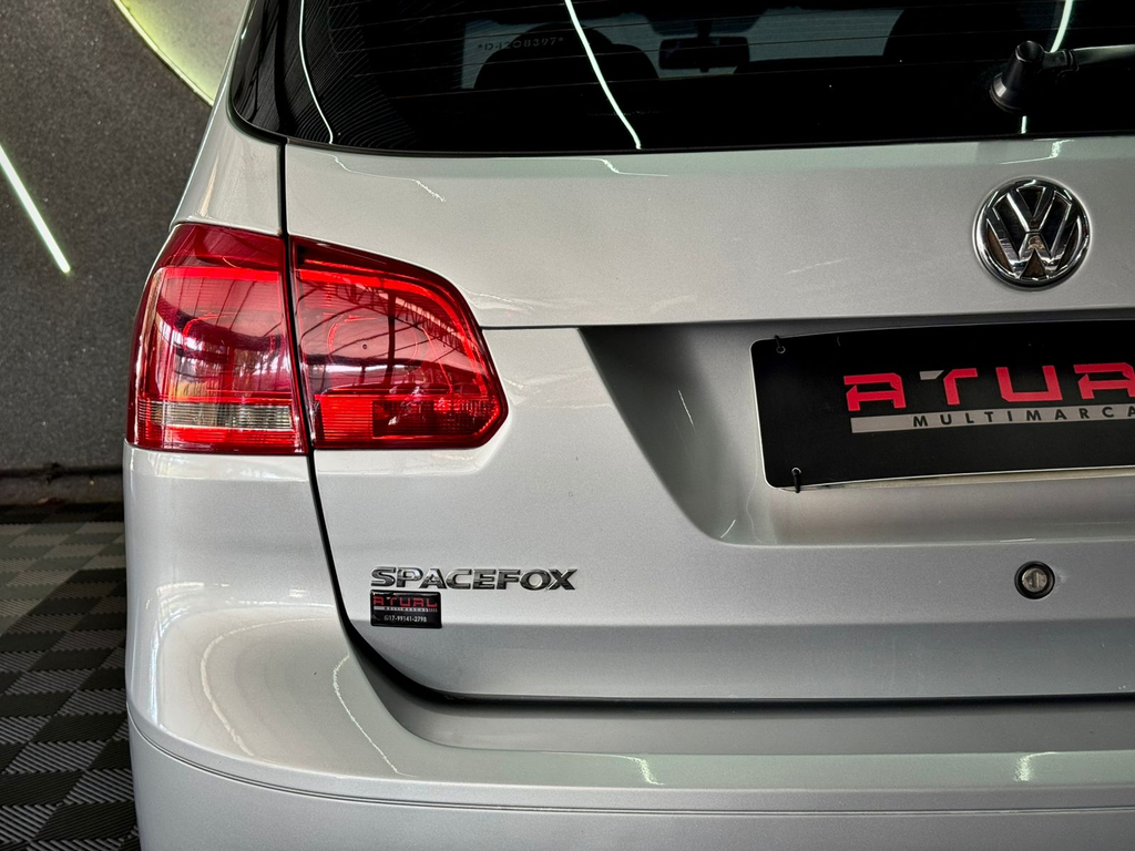 Volkswagen Spacefox Trend 1.6 8v (Flex)
