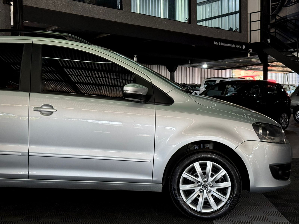 Volkswagen Spacefox Trend 1.6 8v (Flex)
