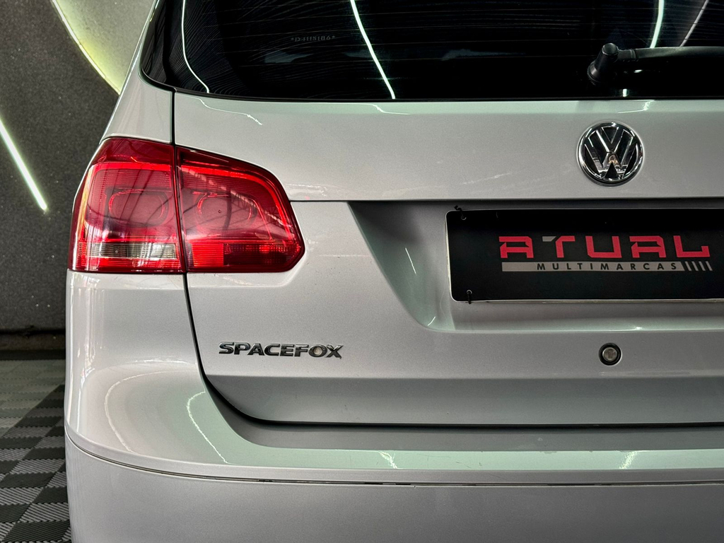 Volkswagen SpaceFox Trend 1.6 8V (Flex)