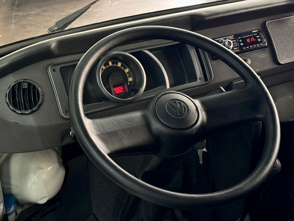 Volkswagen Kombi Standard 1.4 Mi Total Flex 8v