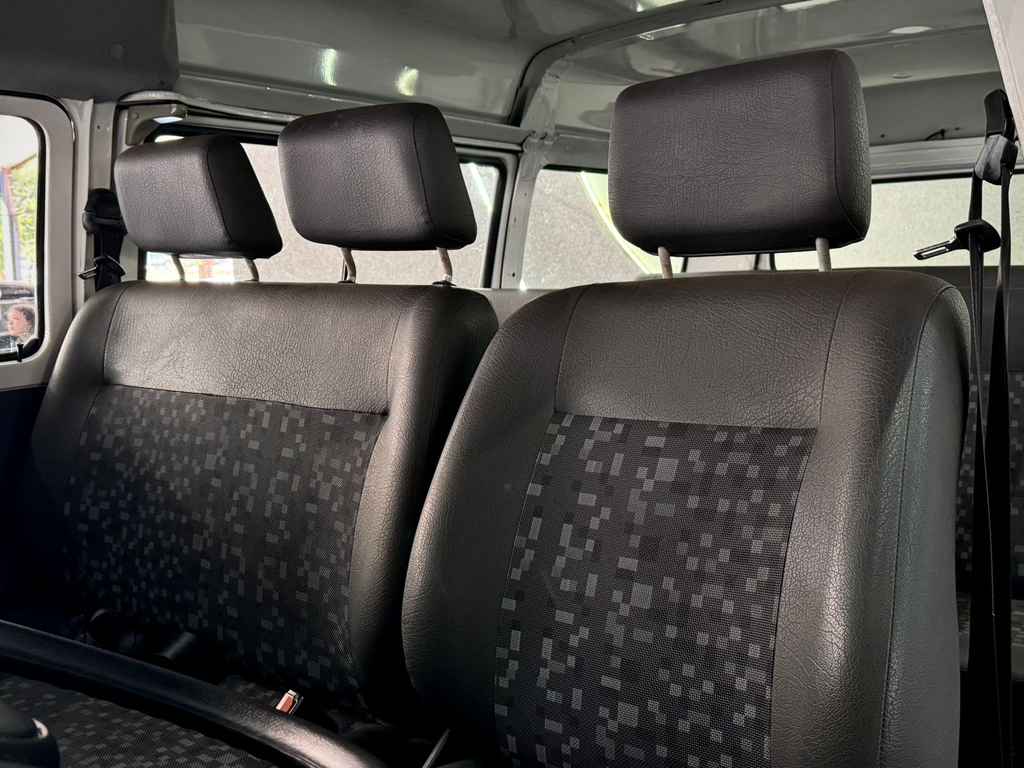 Volkswagen Kombi Standard 1.4 Mi Total Flex 8v