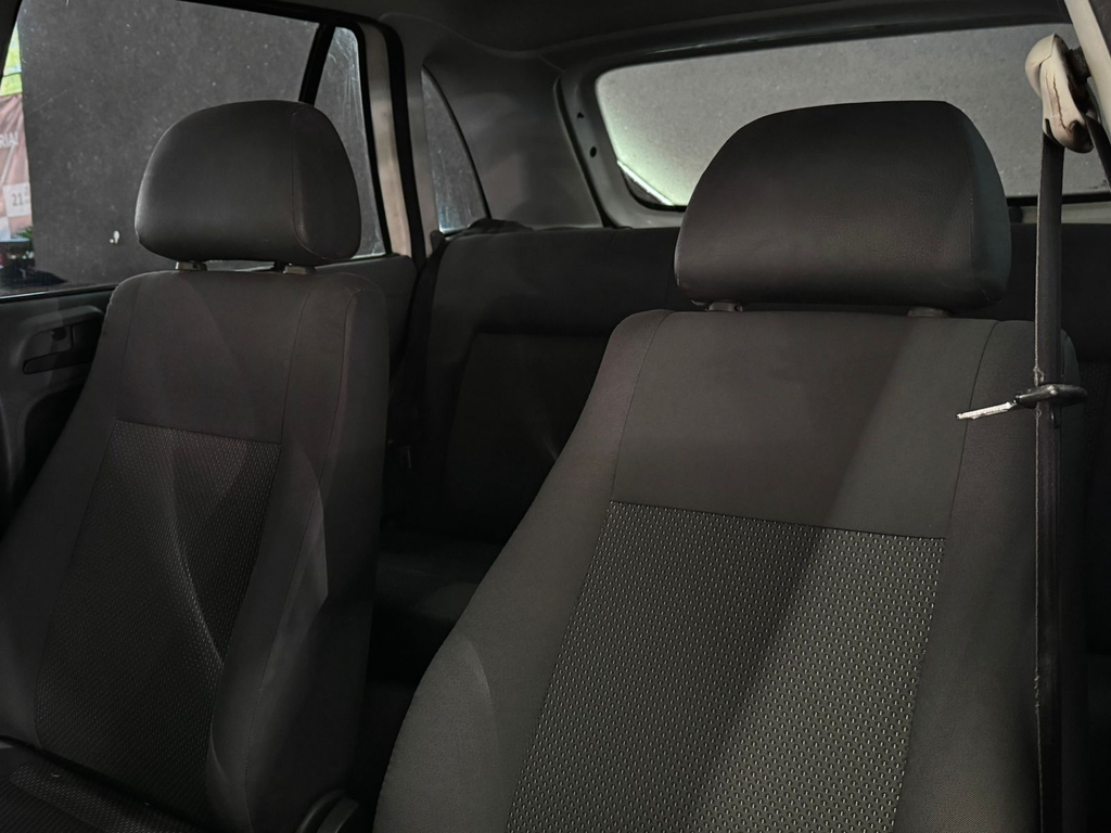 Volkswagen Gol Branco
