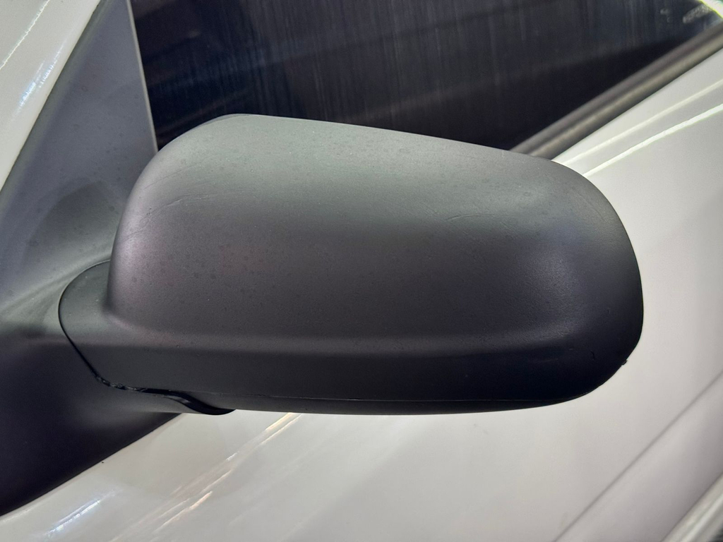 Volkswagen Gol Branco