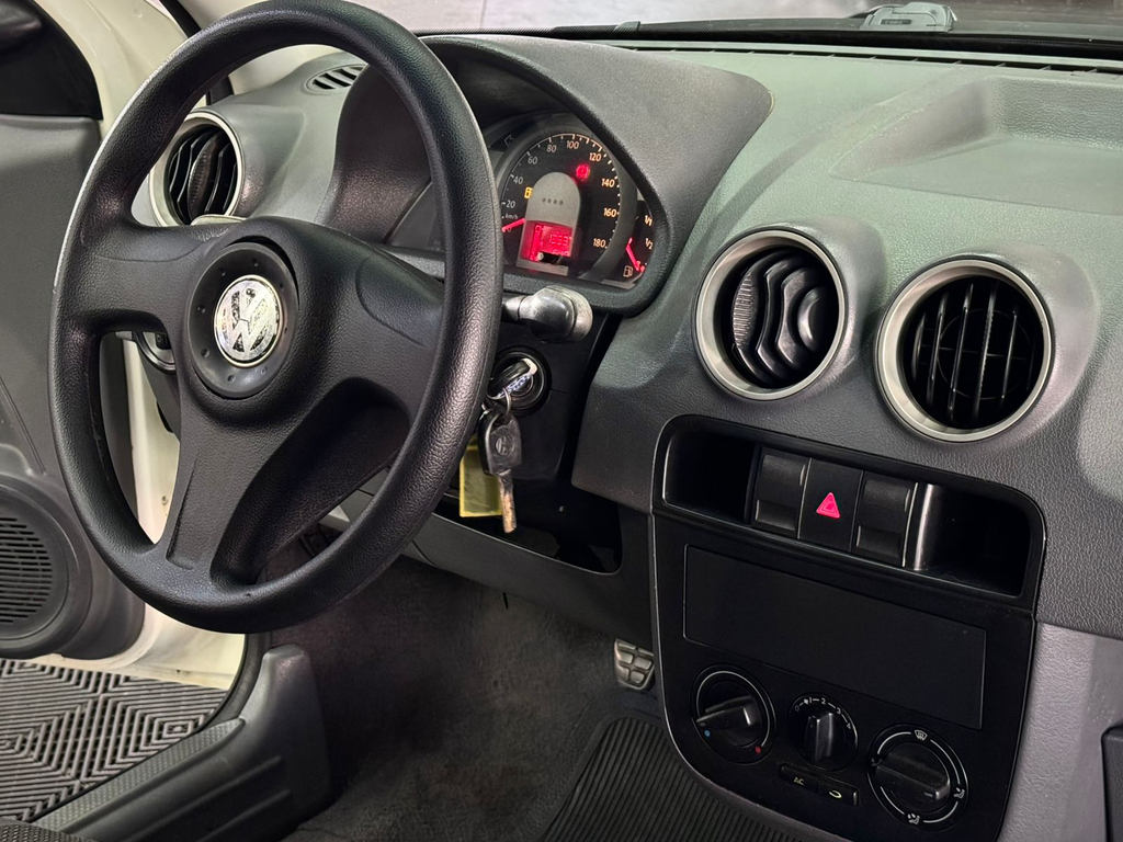 Volkswagen Gol Branco