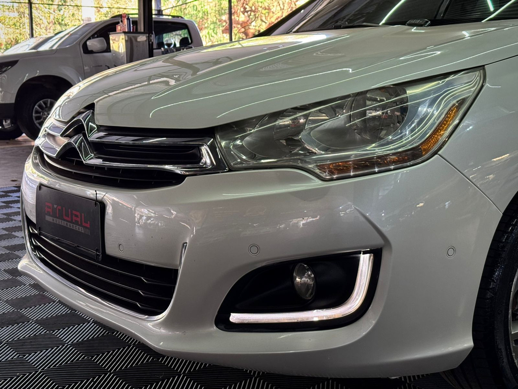 Citroen C4 Lounge Exclusive 1.6 Thp (Aut)
