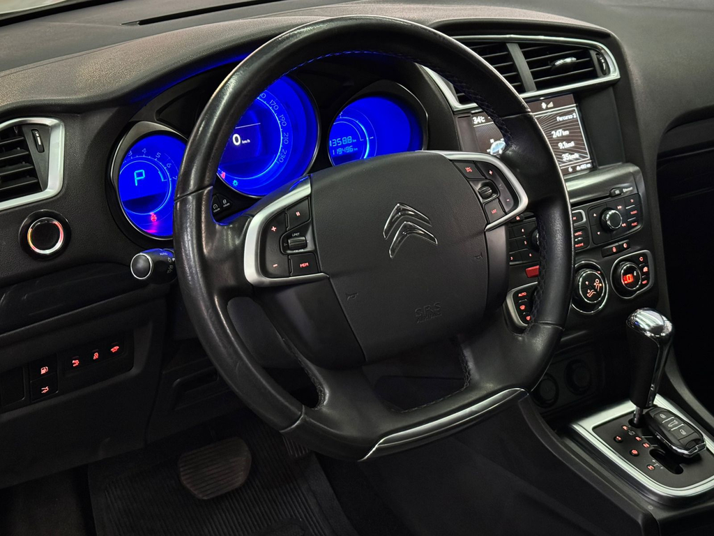 Citroen C4 Lounge Exclusive 1.6 Thp (Aut)
