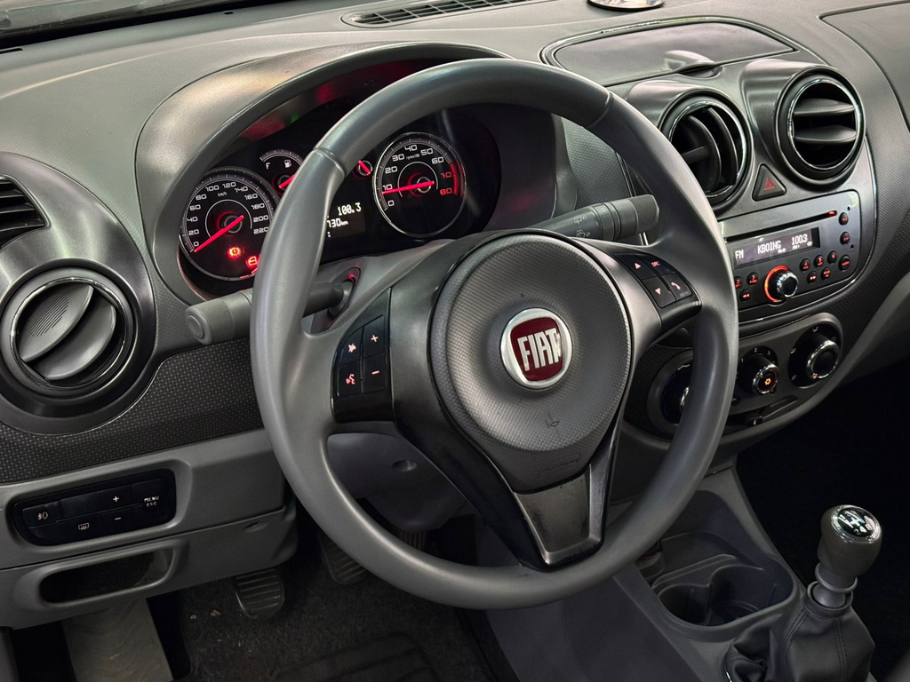 Fiat Palio Essence 1.6 16v (Flex)