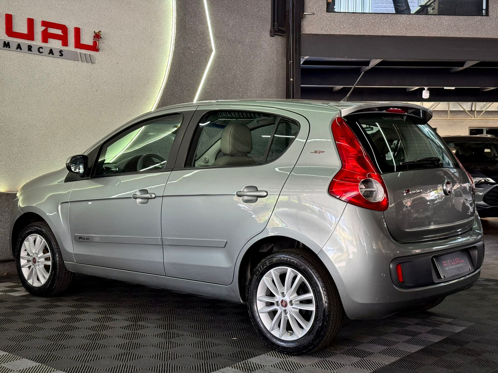 Fiat Palio Essence 1.6 16v (Flex)