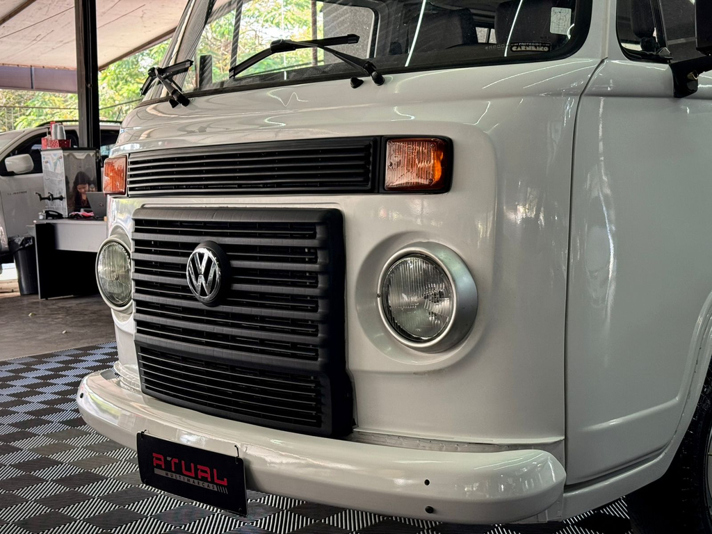Volkswagen KOMBI STANDARD 1.4 MI TOTAL FLEX 8V