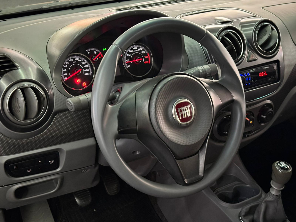 Fiat Palio Essence 1.6 16v (Flex)