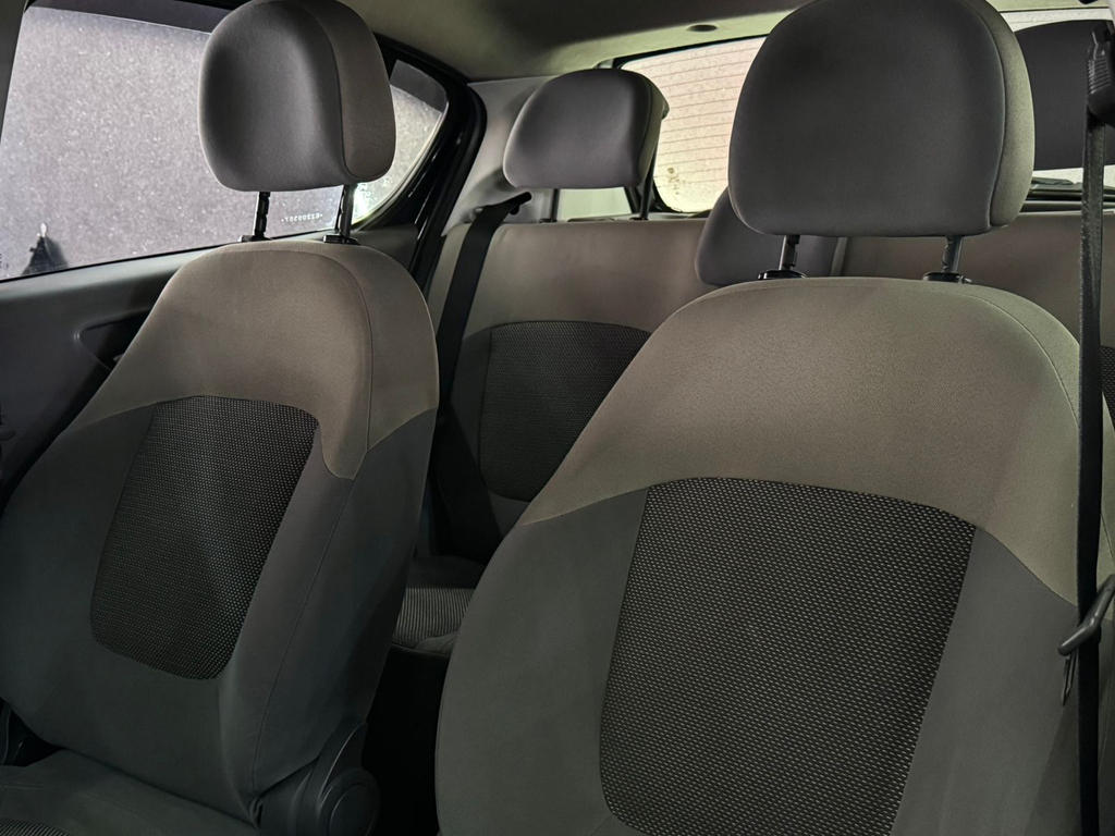 Fiat Palio Essence 1.6 16v (Flex)