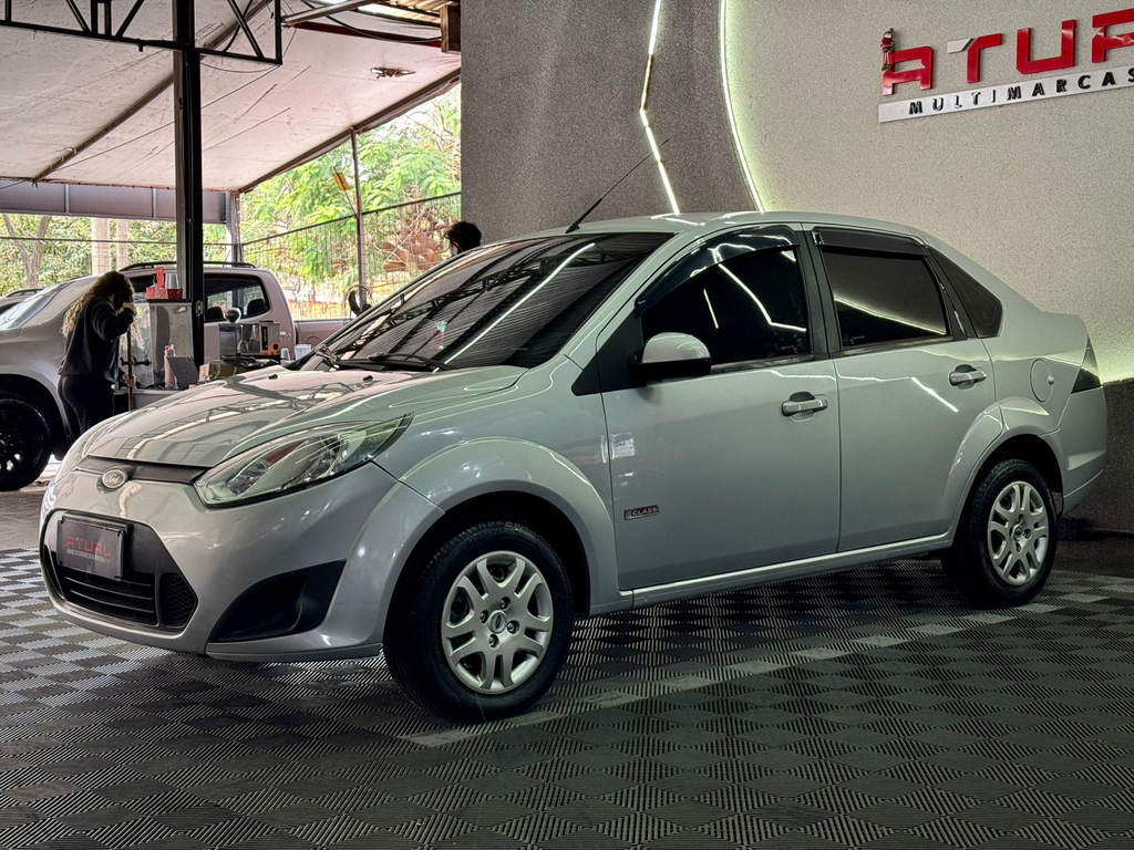 Ford Fiesta Sedan 1.6 (Flex)