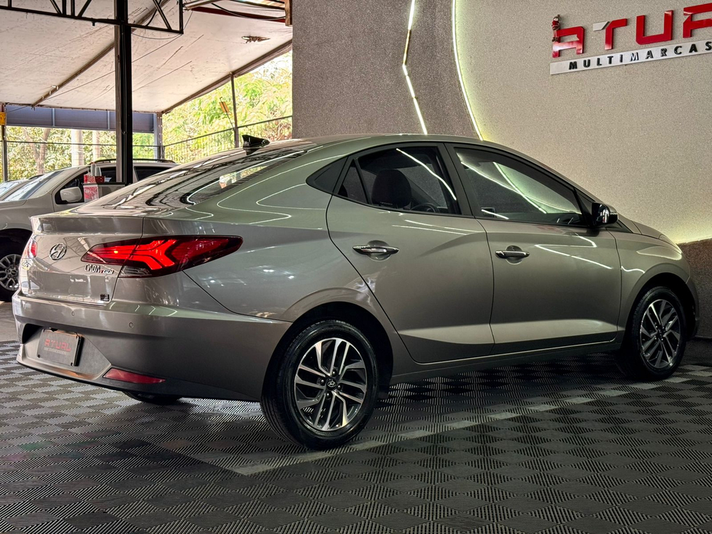 Hyundai HB20S Prata