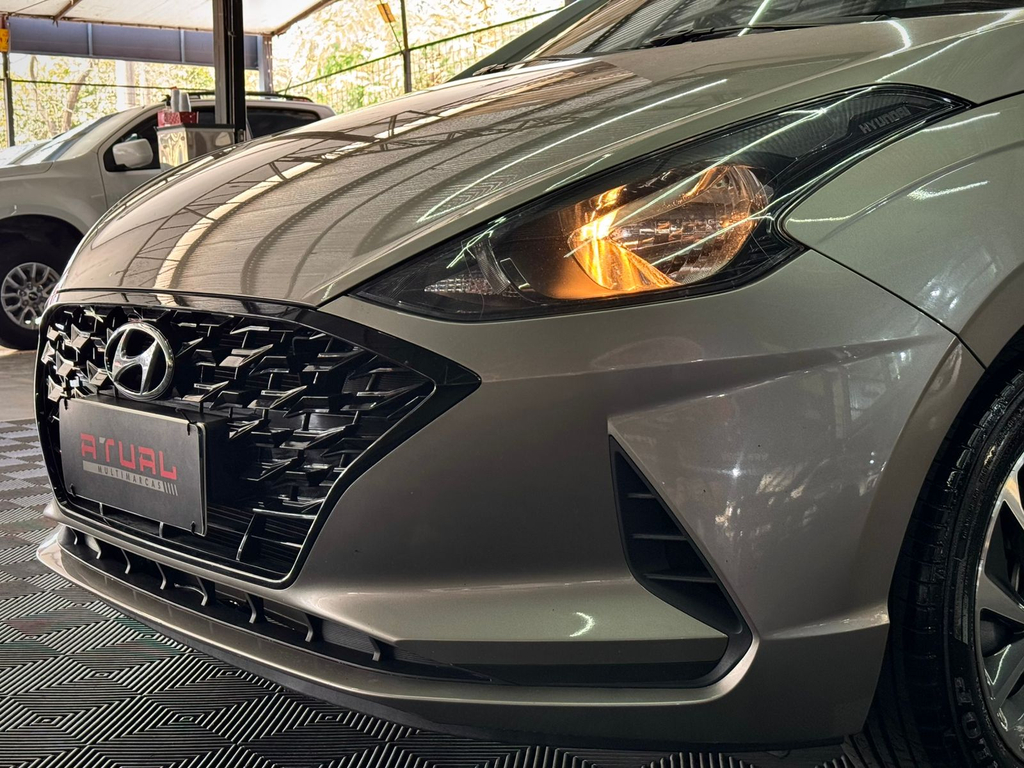 Hyundai HB20S Prata