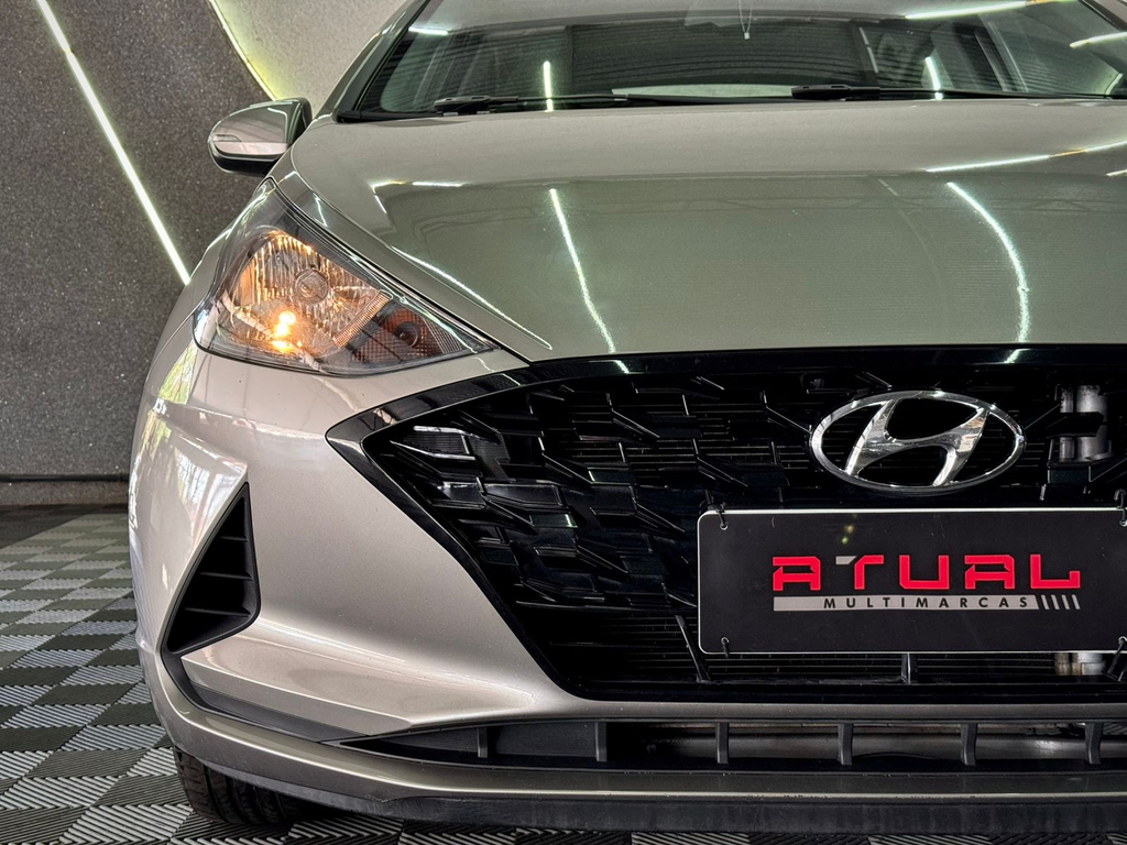 Hyundai HB20S Prata