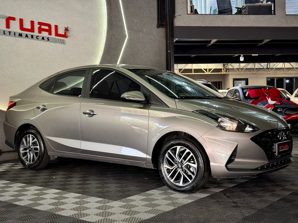 Hyundai HB20S Prata