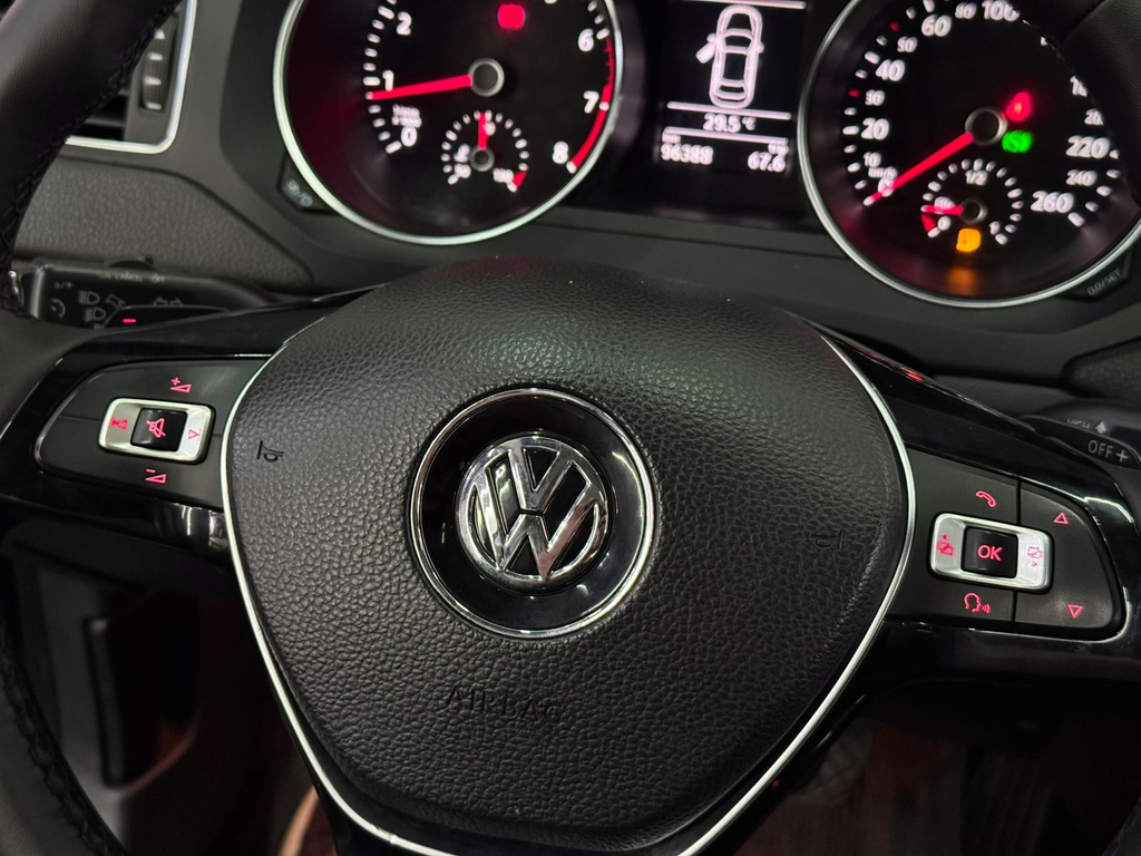 Volkswagen Jetta 2.0 Comfortline Tiptronic (Flex)