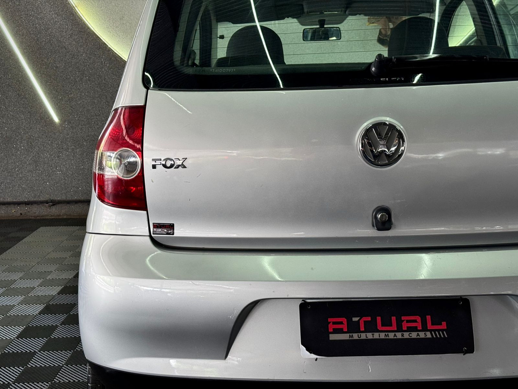 Volkswagen Fox 1.0 8v (Flex) 4p