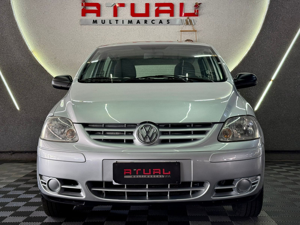 Volkswagen Fox 1.0 8v (Flex) 4p
