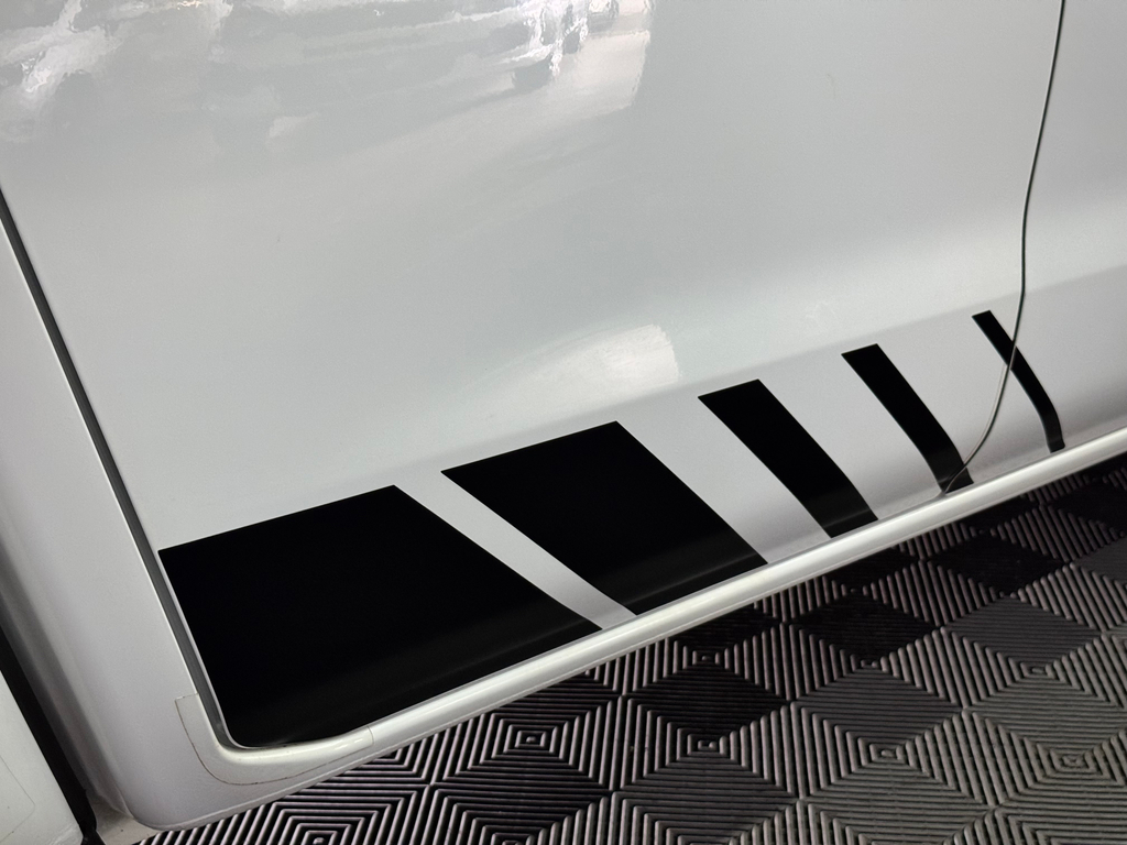 Nissan Frontier Branco