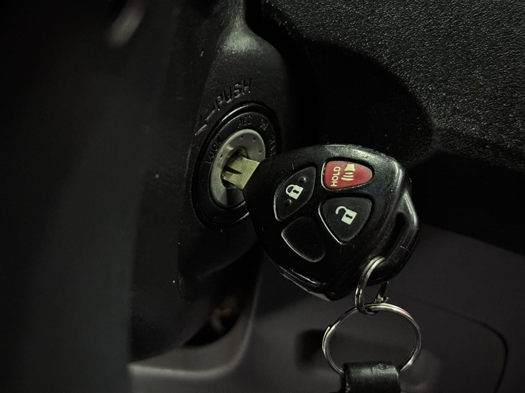 Toyota Hilux Srv 4x2 3.0 (Cab. Dupla)