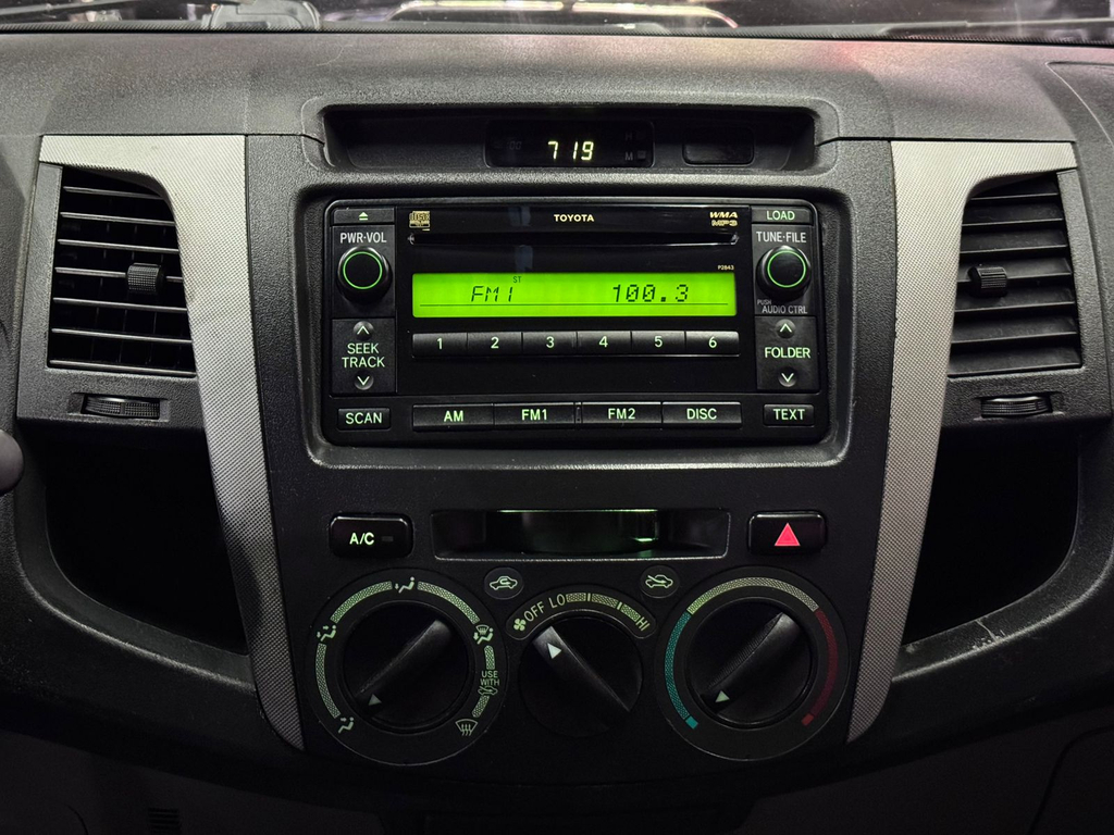 Toyota Hilux Srv 4x2 3.0 (Cab. Dupla)