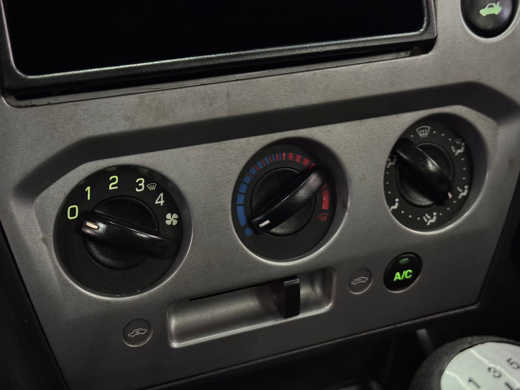 Ford Fiesta Hatch 1.6 (Flex)