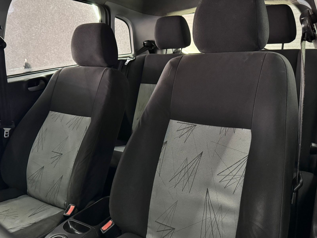 Ford Fiesta Hatch 1.6 (Flex)