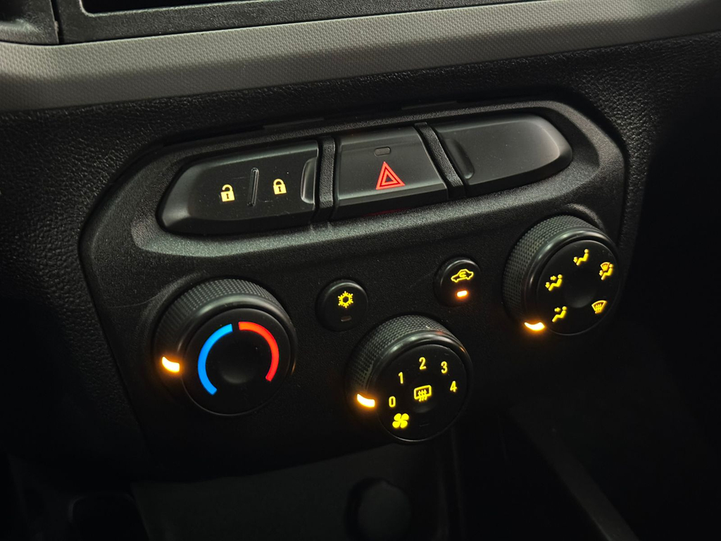 Chevrolet Prisma Joy 1.0 (Flex)