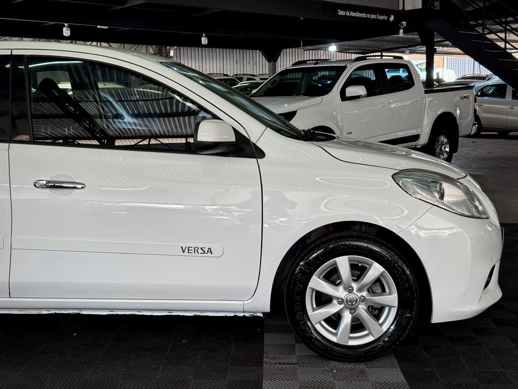 Nissan Versa 1.6 16v Sl