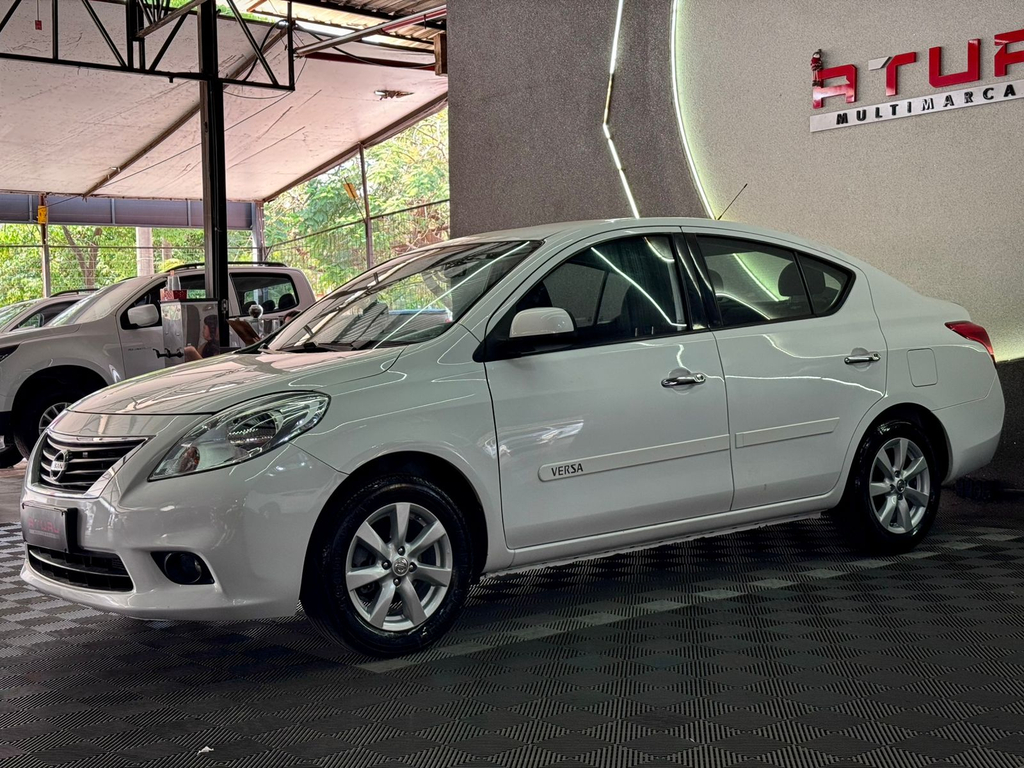 Nissan Versa 1.6 16v Sl