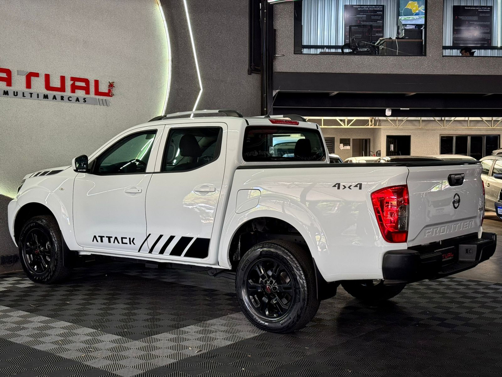 Nissan Frontier S Cd 4x4 2.3 Tb Diesel Mec.